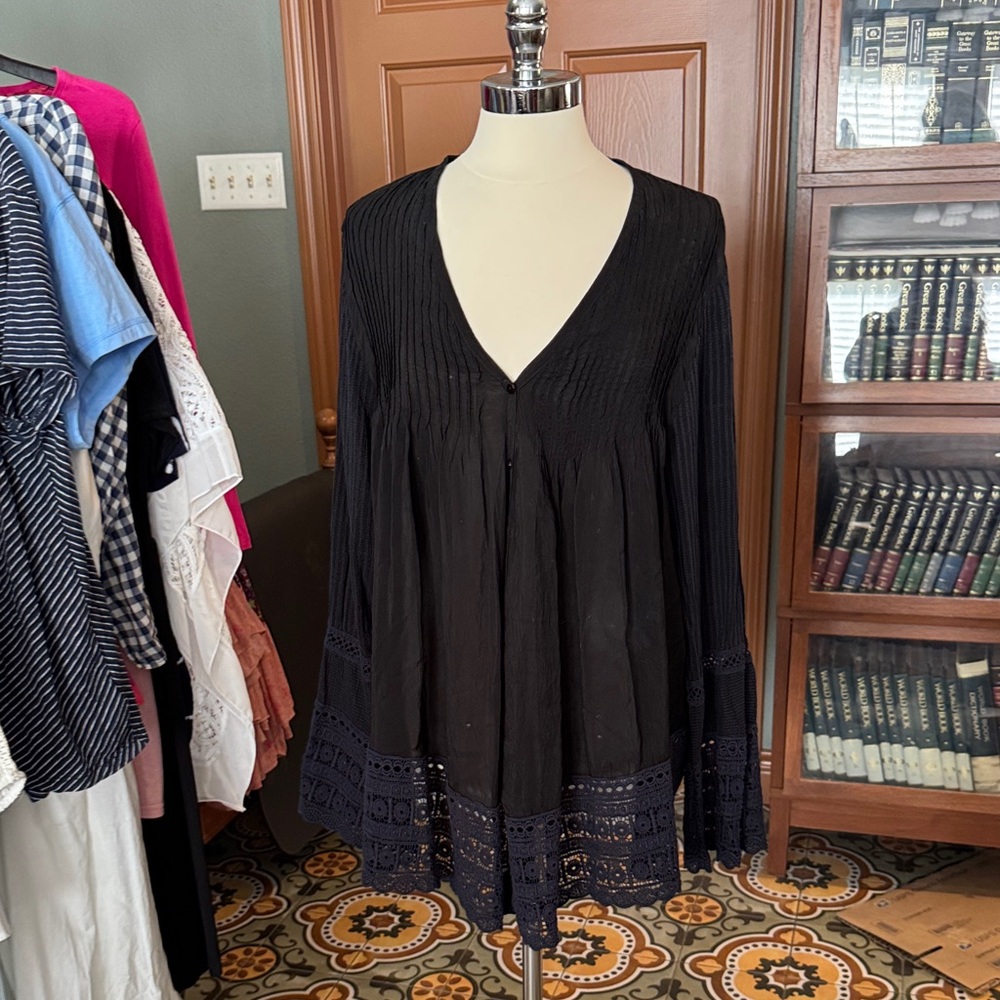 Johnny Was Black V-Neck Crochet Hem Blouse